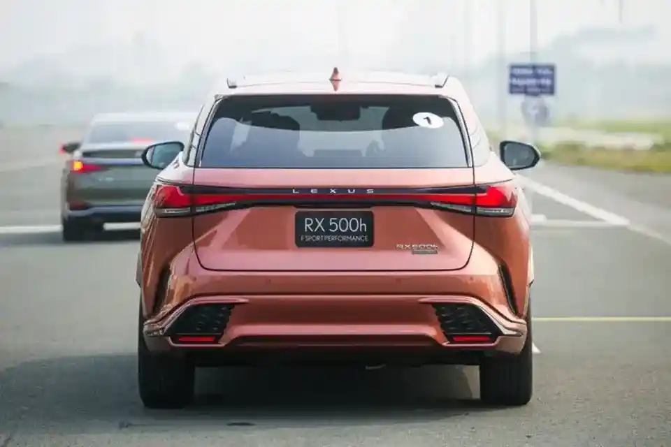 Lexus RX 500h Fsport Performance