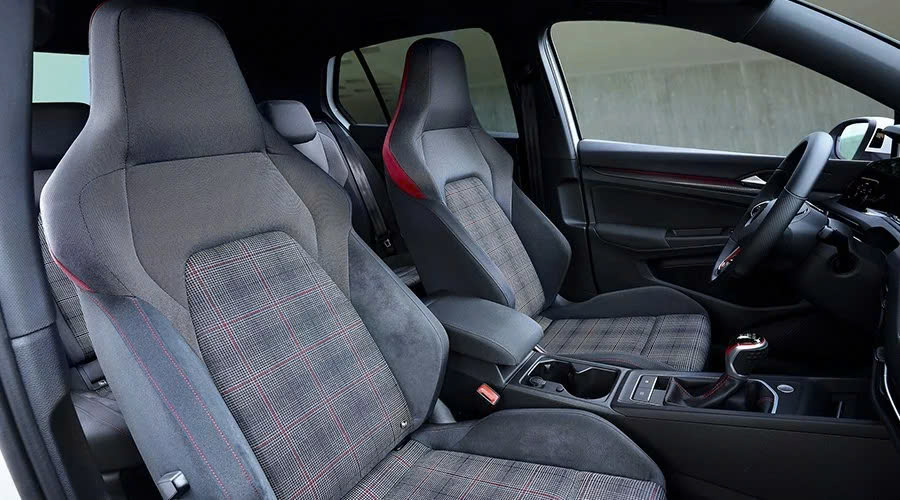 Volkswagen Golf R Performance 4Motion