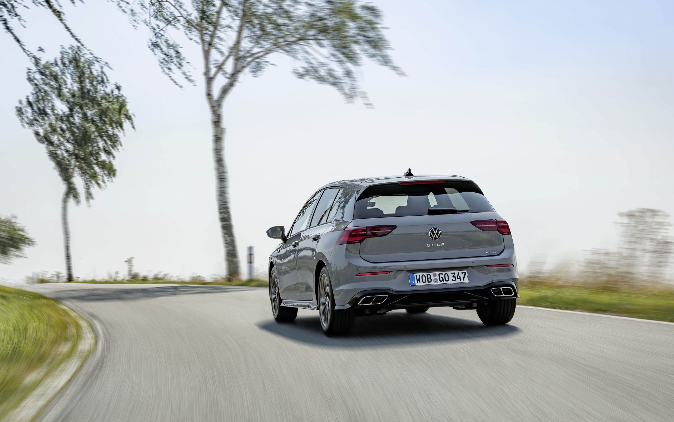 Volkswagen Golf 2025 | Hình ảnh chi tiết, Thông số kỹ thuật và Giá bán mới nhất